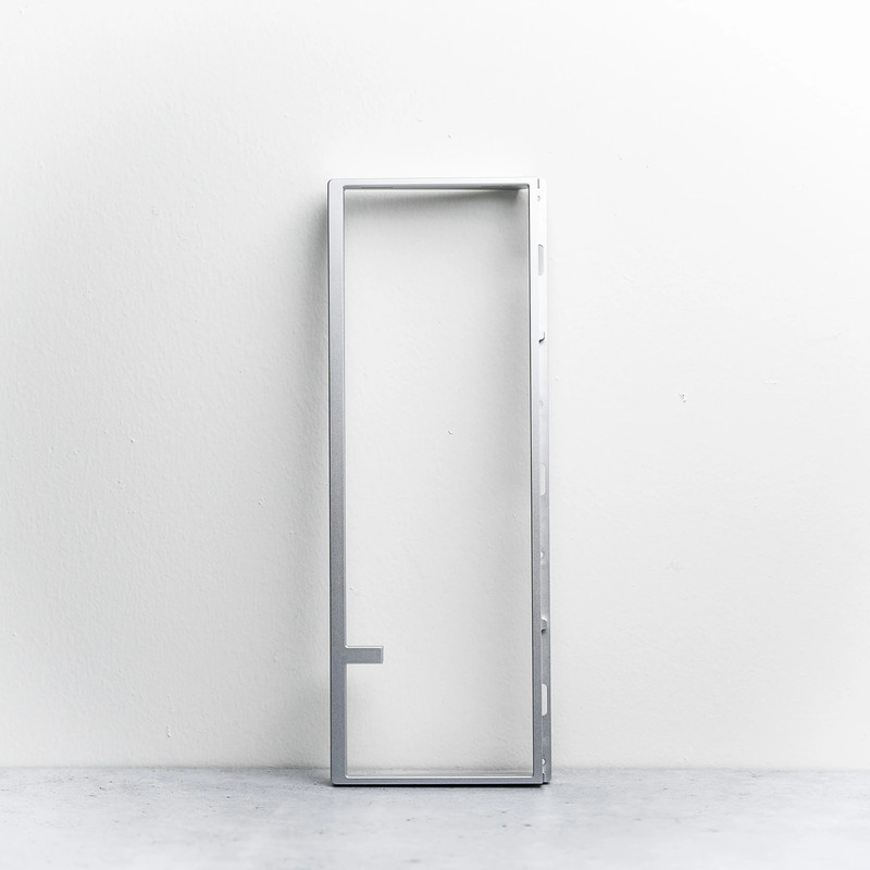SixtyFive Top Case - Finish:Silver